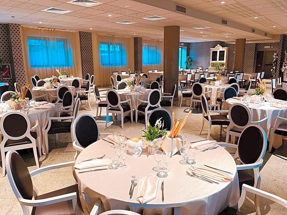 Hotel Parisi