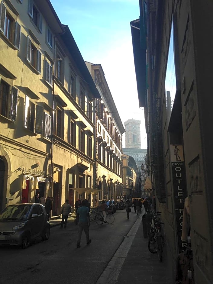 Florence Art Apartments