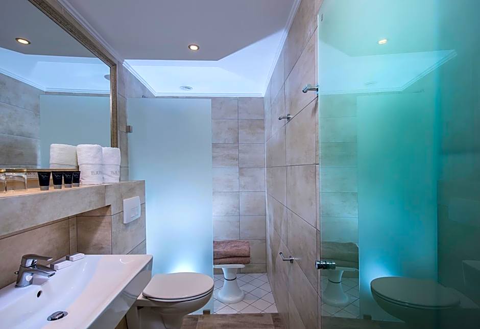 Hotel Matheo Villas & Suites