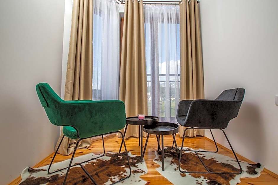 NORTH STORY - Luxury Chalet - Apartments & rooms