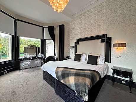 Richmond Park Hotel
