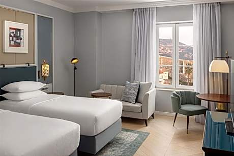 Twin Room with Sea View