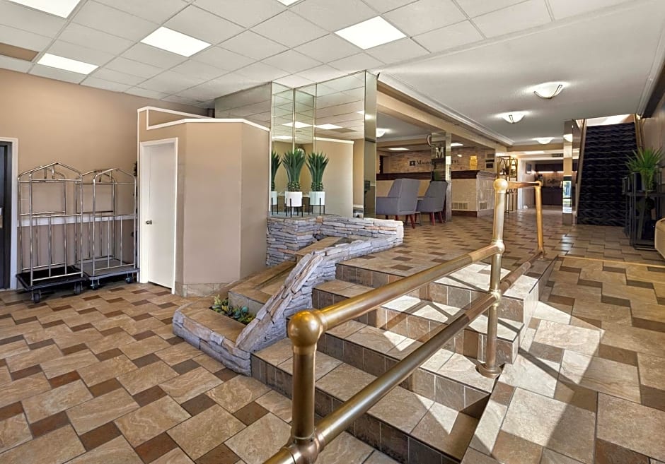 Magnuson Hotel Detroit Airport