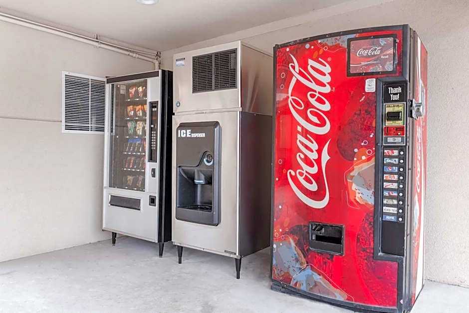 Red Roof Inn Houston - Spring North