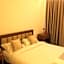 New MerryLand Hotel