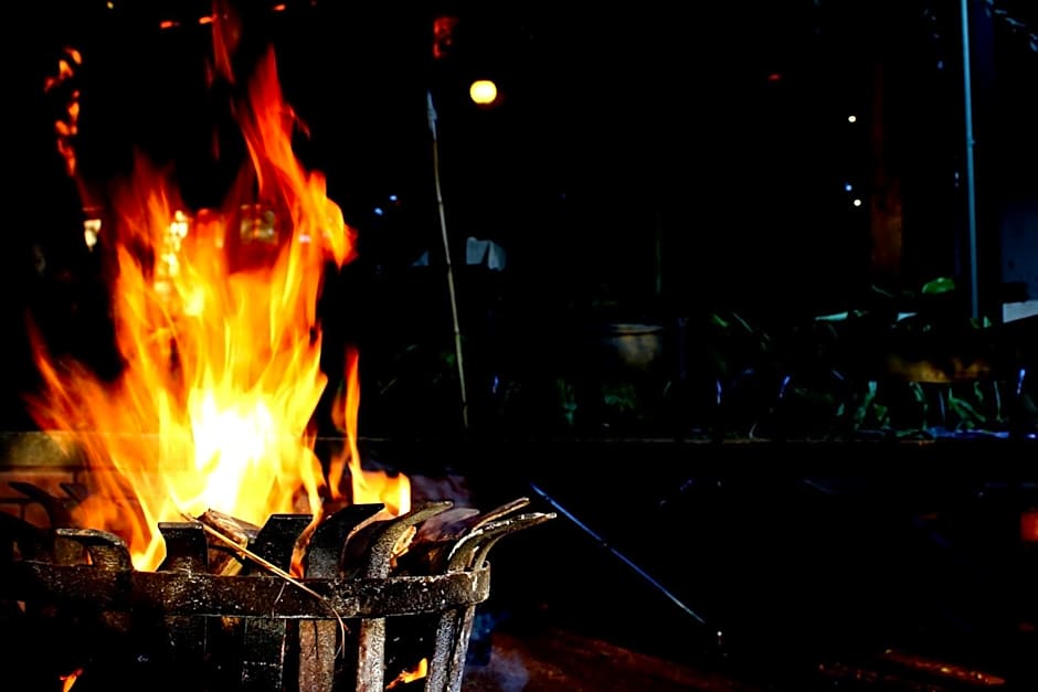 Tuskers Bush Lodge B&B