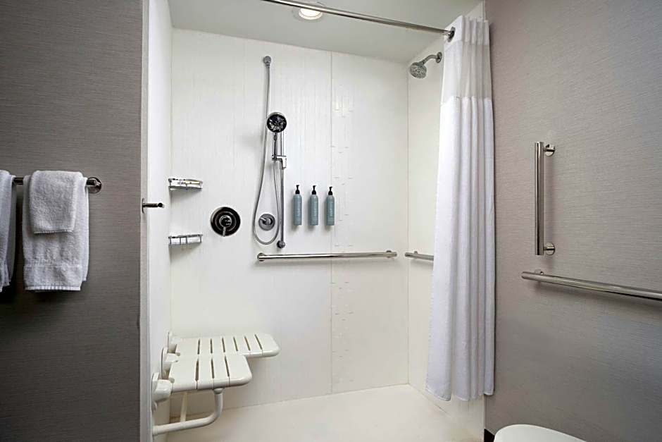 Courtyard by Marriott Lake City