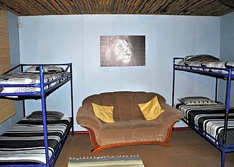 8-Bed Mixed Dormitory Room