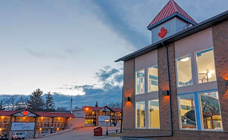 BCMInns - Peace River