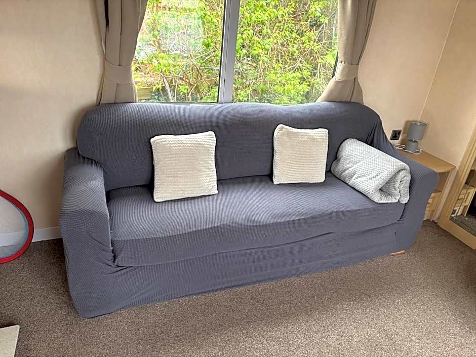 Haven on the Hill 2 Bed Caravan with Town Views of Aberystwyth F7