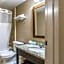 OYO Greenridge Hotel