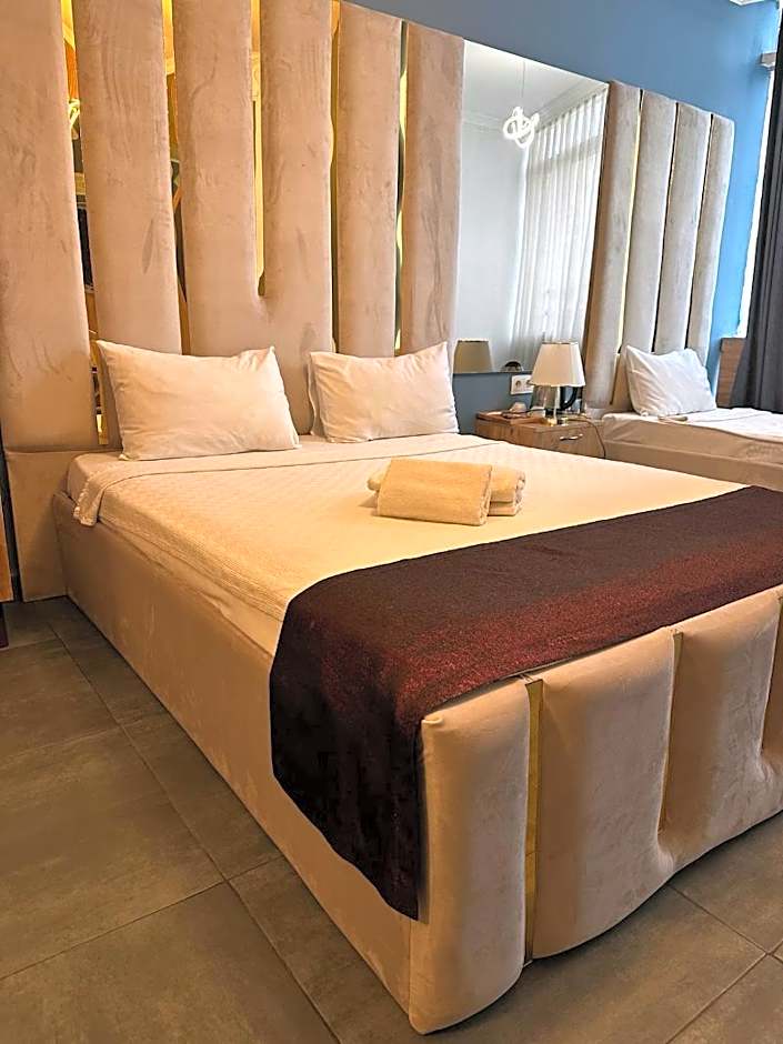 Grand Niki Hotel & Spa