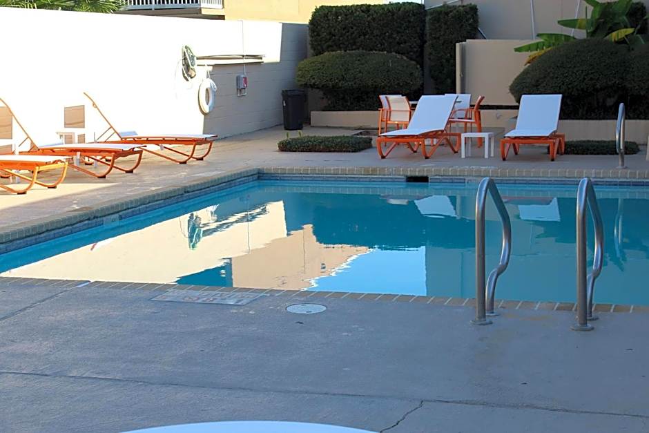 Holiday Inn Baton Rouge-South By IHG