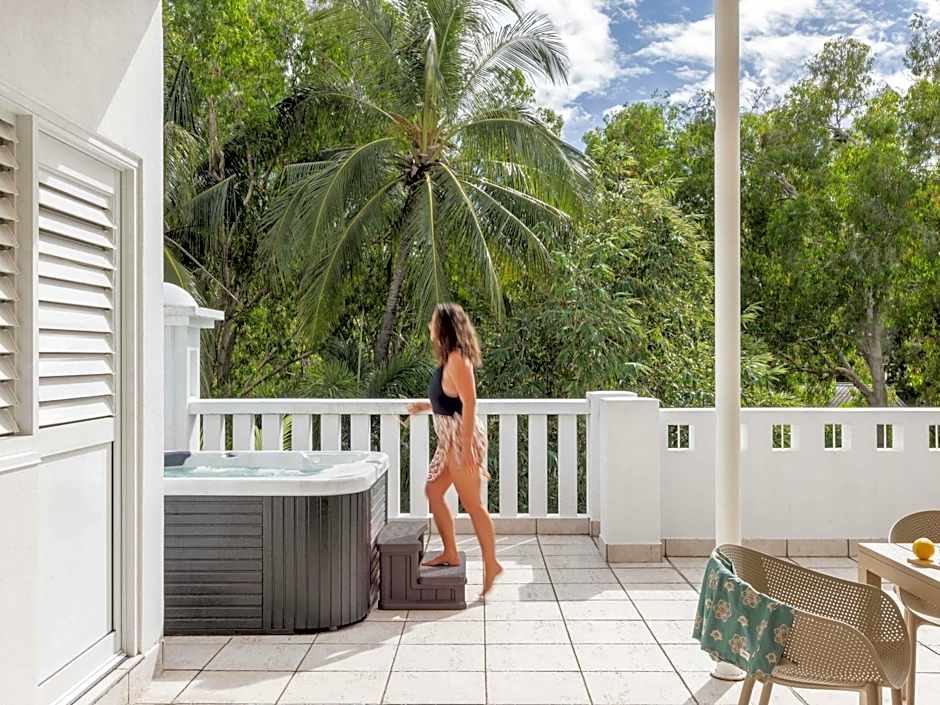 Peppers Beach Club & Spa Palm Cove