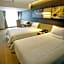 IU Hotel Xian Xijing Hospital Tonghua Gate Subway Station Branch