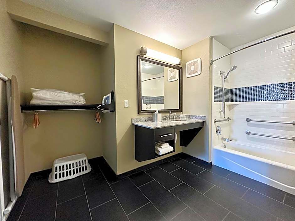 Staybridge Suites Carlsbad/San Diego By IHG