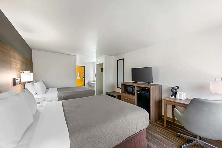 Quality Inn Near Seaworld