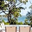 By the Beach B&B Self Contained Apartments