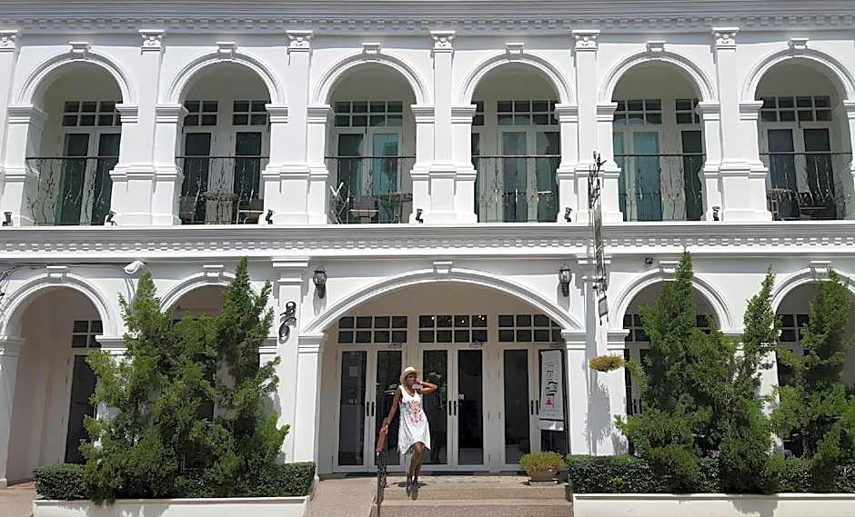 Casa Blanca Boutique Hotel - SHA Plus