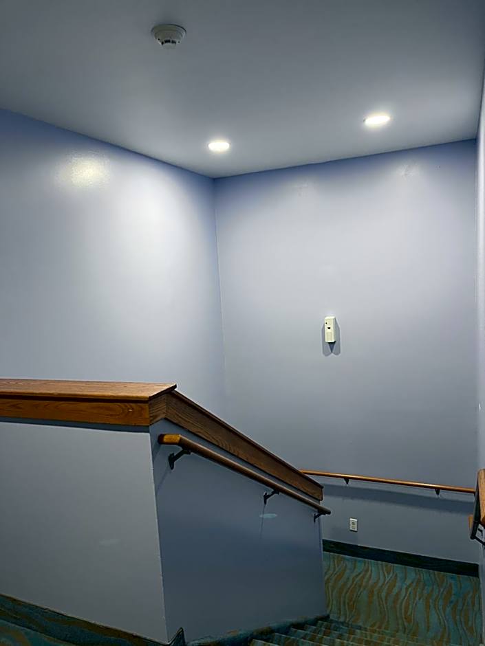 Super 8 by Wyndham Imlay City