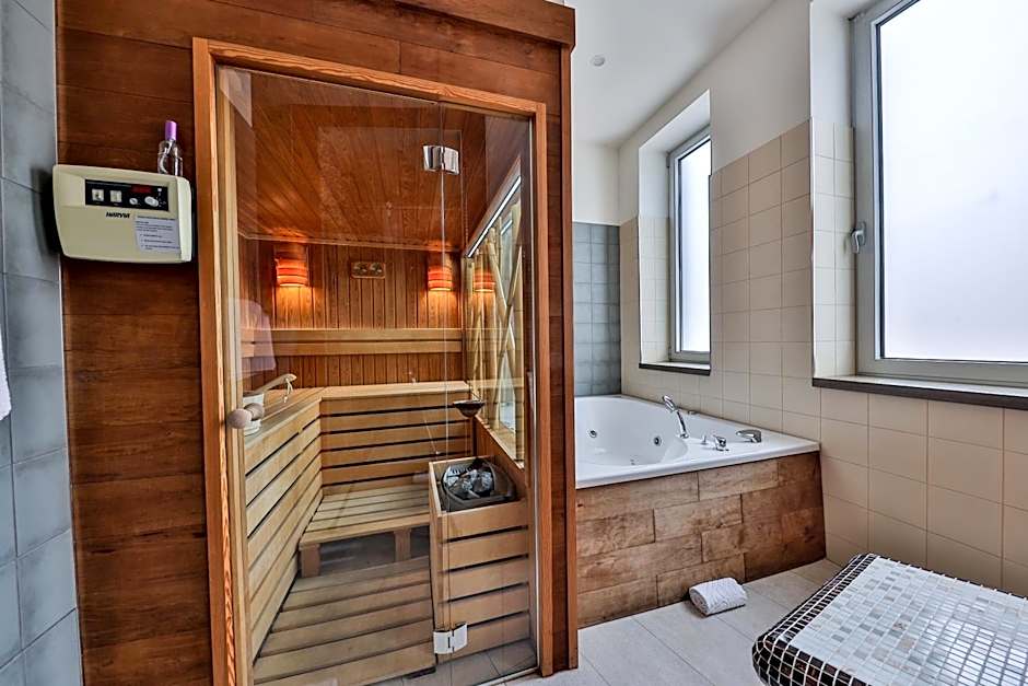 Atera Business Suites