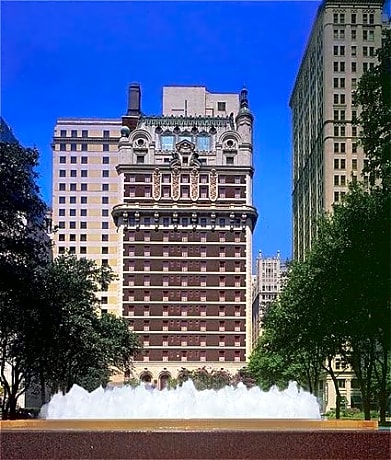 Adolphus Hotel, Autograph Collection