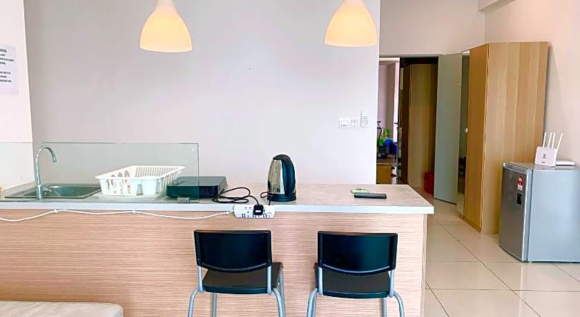 Sunset Seaview Vacation Condos @ Infinity Avenue