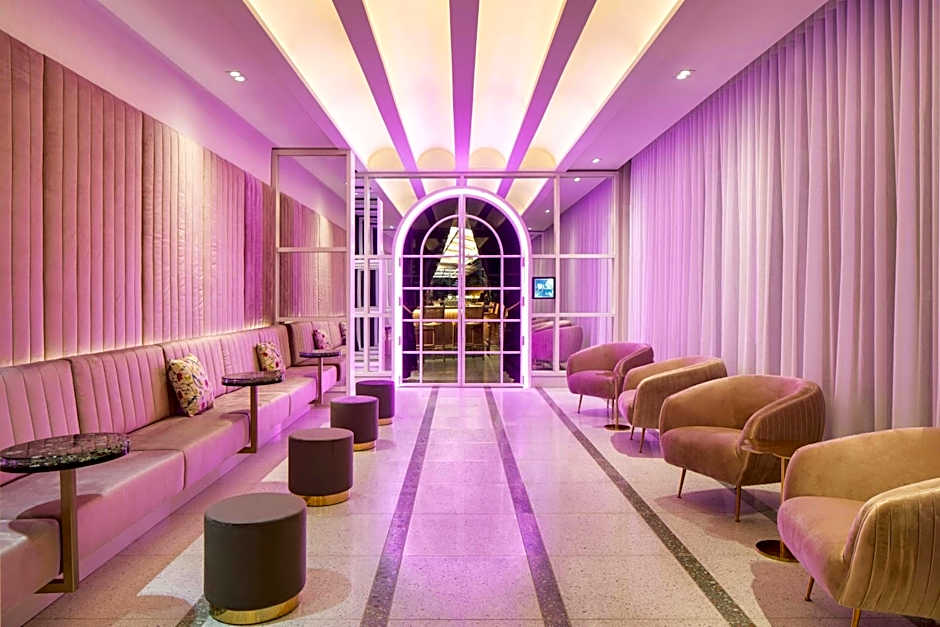 HONEYROSE Hotel, Montreal, a Tribute Portfolio Hotel