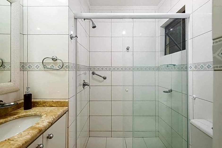 ITNC013 - Avenida Atlântica | Amplo apê com 3Q+3WC