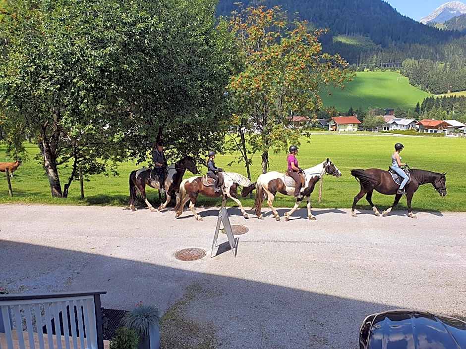 Boutique Hotel Alpenhof