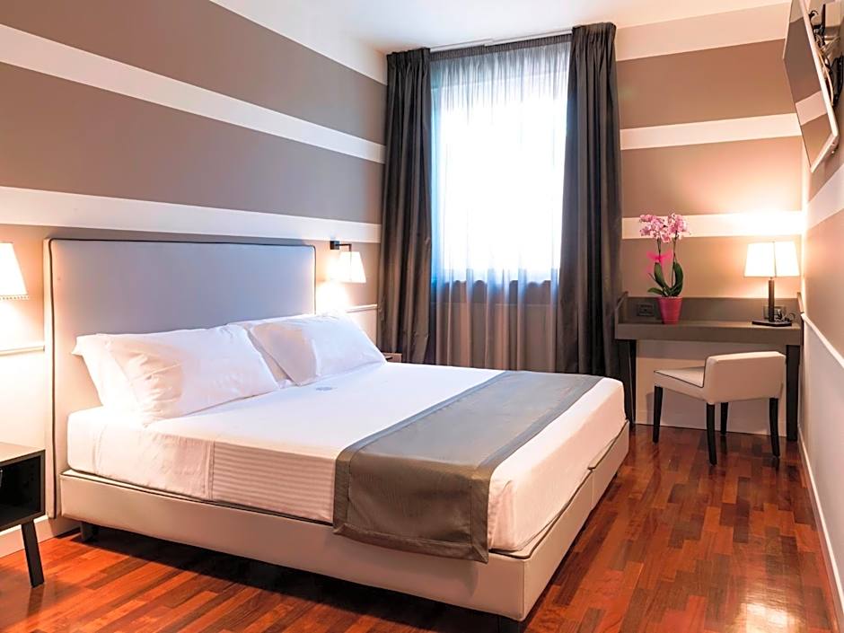 Hotel Torresi