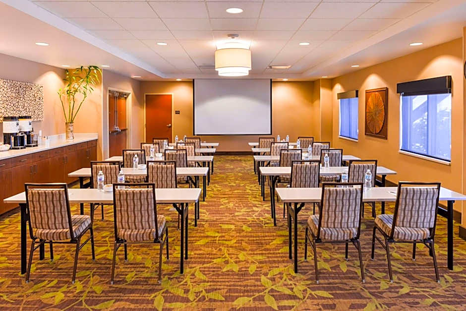 Hampton Inn By Hilton & Suites Boulder North