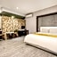 Jeonju Sinsigaji Hotel Pop