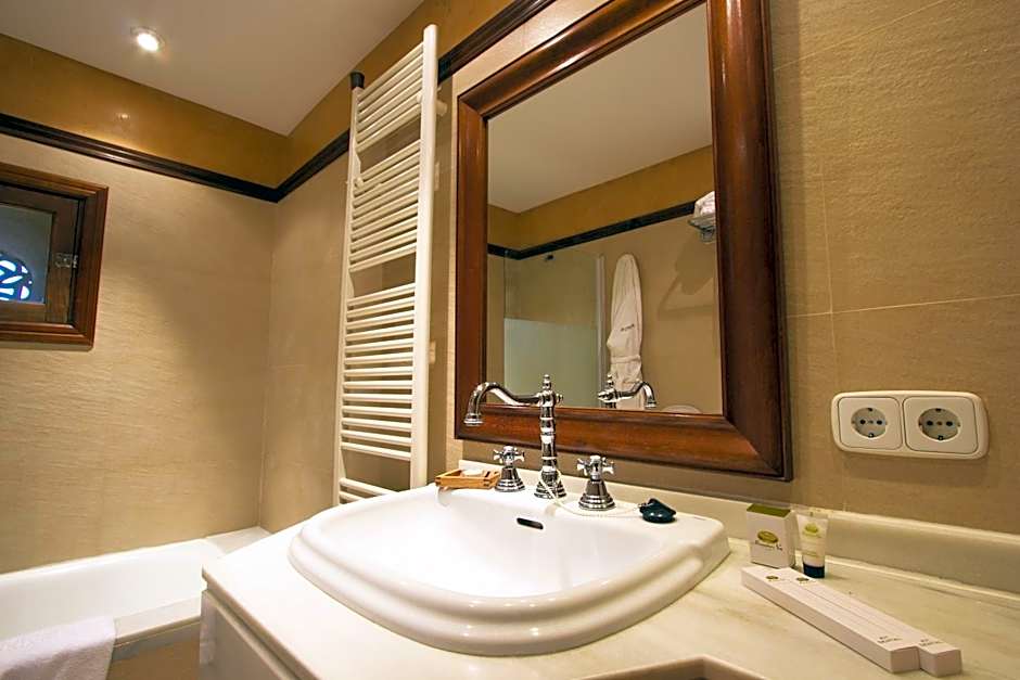 Hotel Monnaber Nou