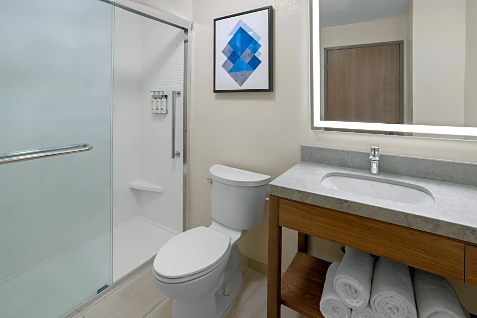 Candlewood Suites Richmond - South by IHG