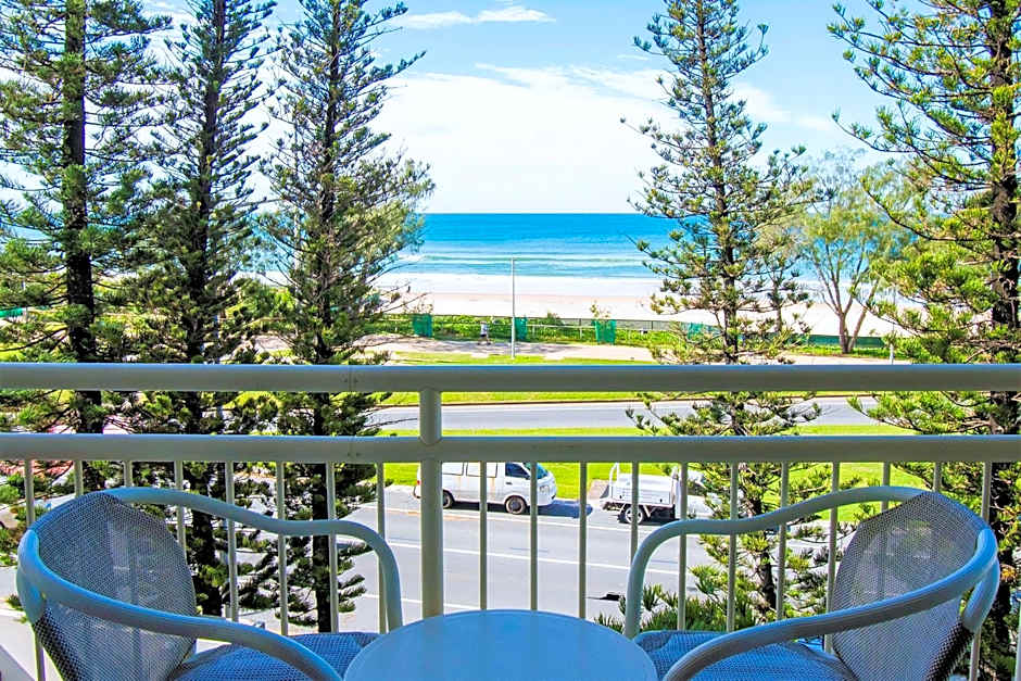 Seacrest Beachfront Apartments Gold Coast