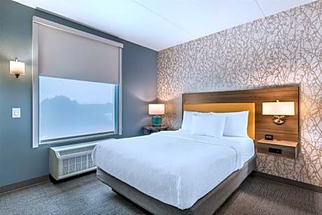 One-Bedroom Queen Suite - Hearing Accessible