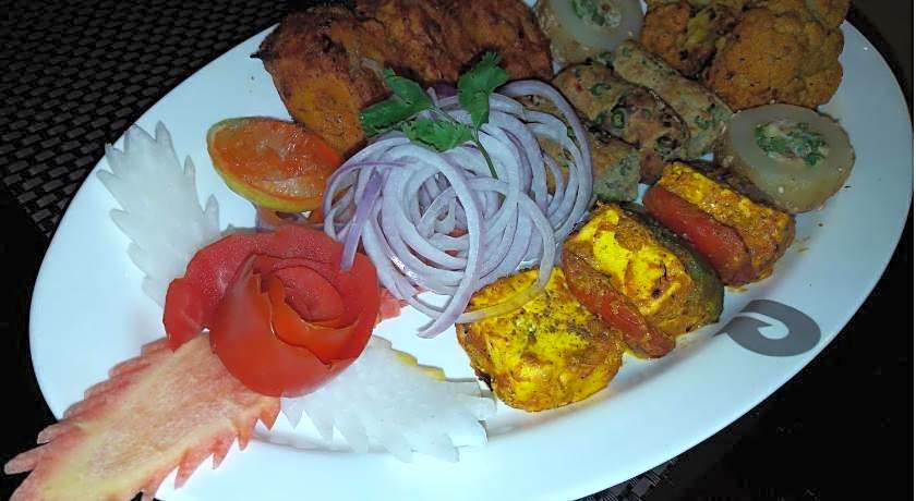 Rockland Hotel C R Park