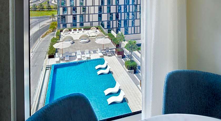 Staybridge Suites Dubai Al-Maktoum Airport By IHG
