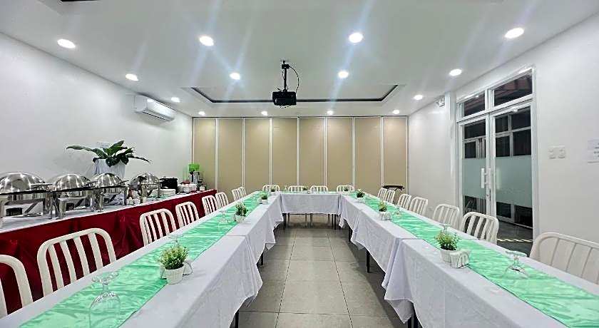 Bambu Suites Palawan