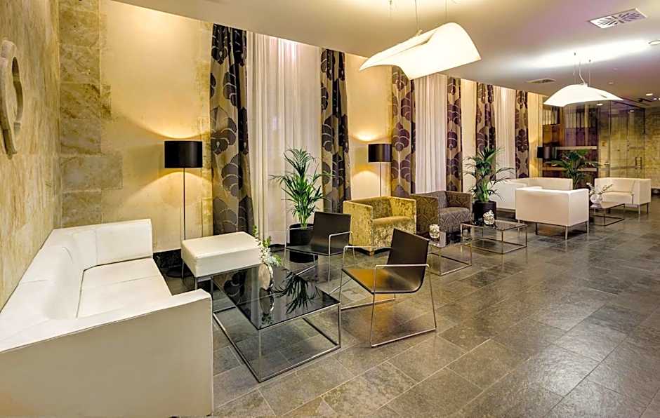 NH Salamanca Puerta de la Catedral