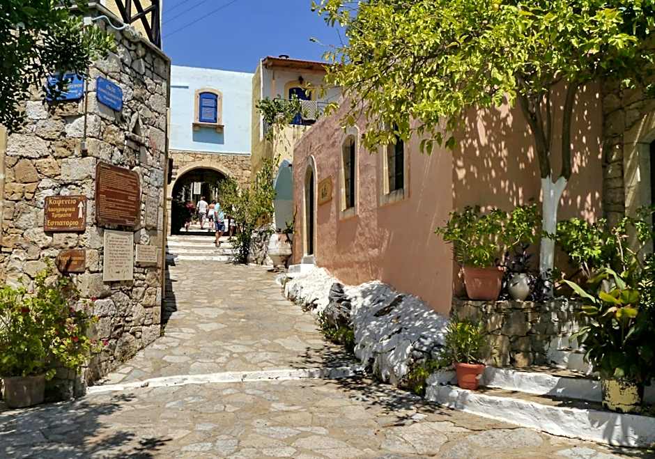 Arolithos Traditional Cretan Village Hotel