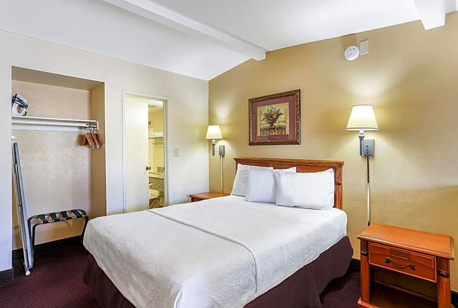 Americas Best Value Inn and Suites El Centro