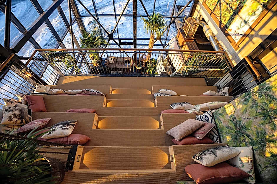 The Greenhouse Hotel