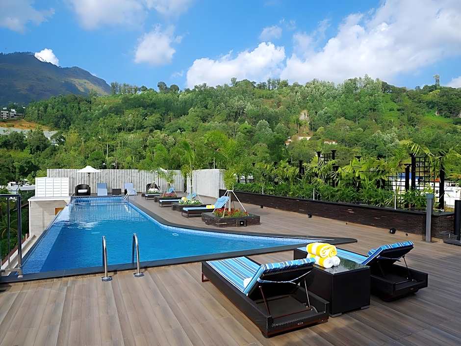 The Panoramic Getaway Hotel