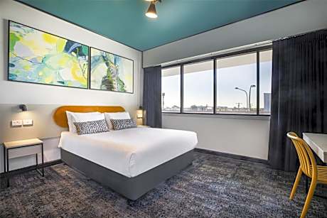 Prince of Wales Hotel