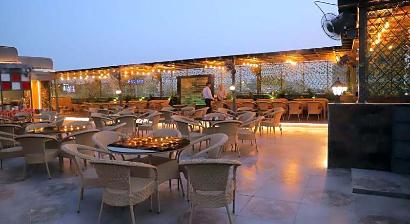 Hotel Haris MG Road