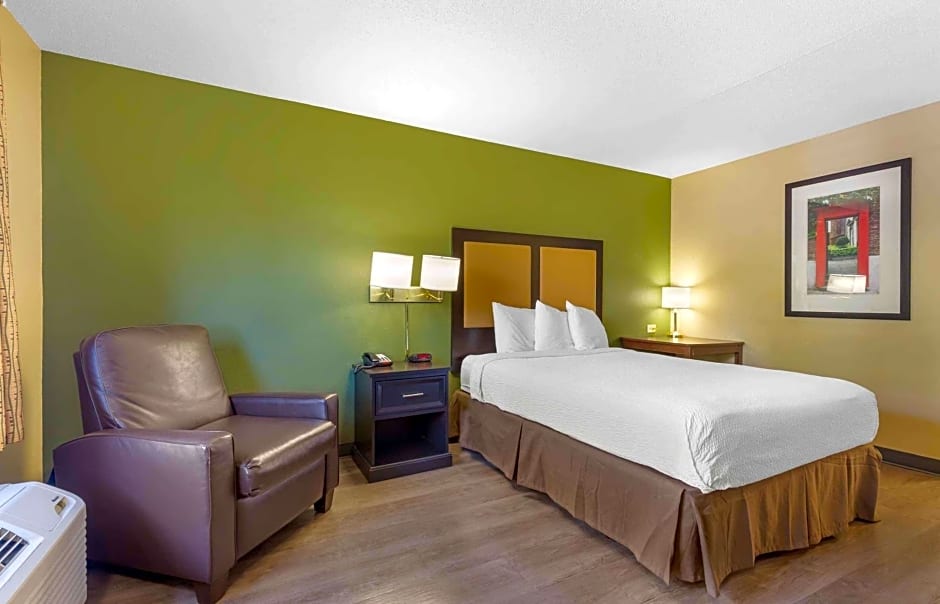 Extended Stay America Suites - Chesapeake - Churchland Blvd.