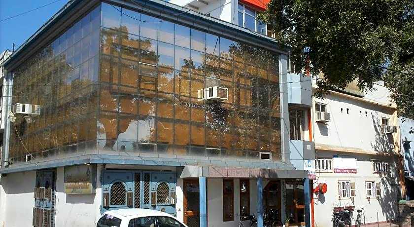 Hotel Swarajya Palace