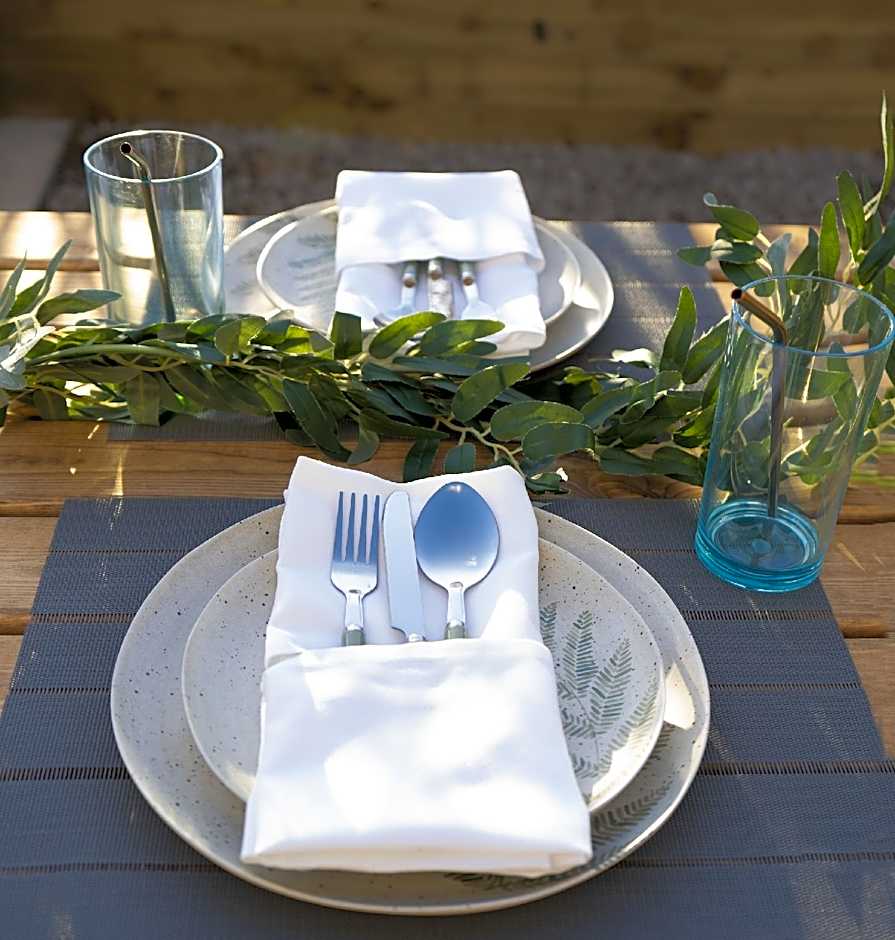 Hollicarrs - Bluebell Lodge